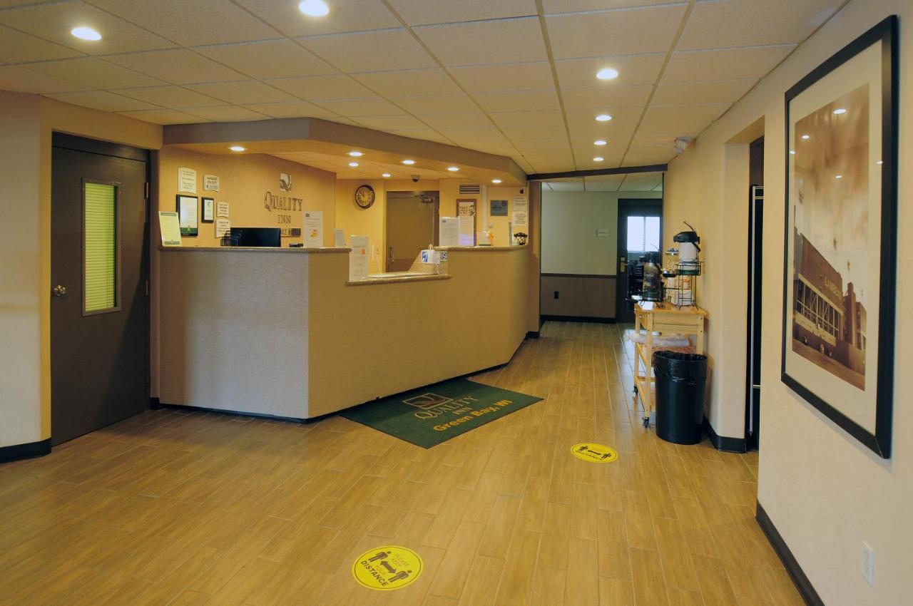 Quality Inn Stadium Area Green Bay Exterior photo